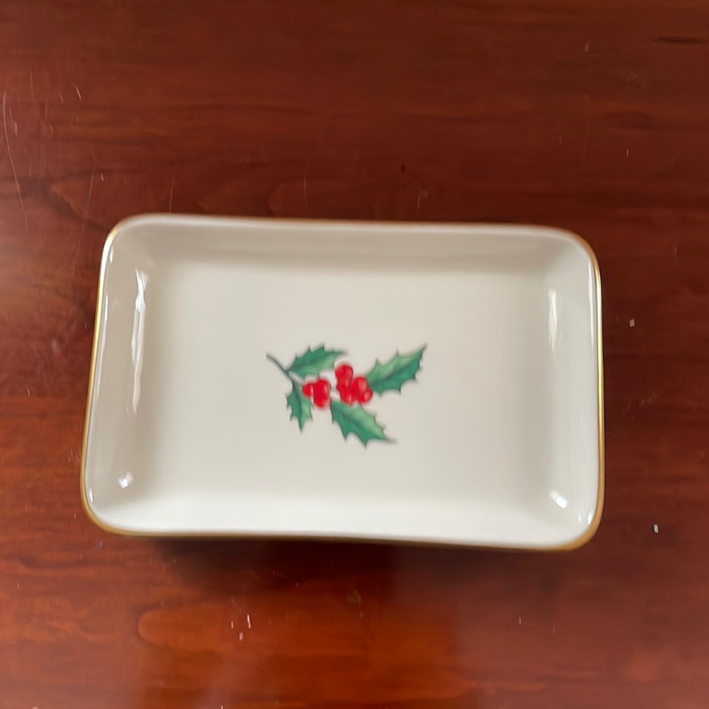 Pickard China Christmas Dish, New